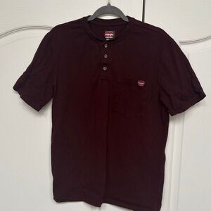 Wrangler Men’s Burgundy Short Sleeve Henley with Chest Pocket